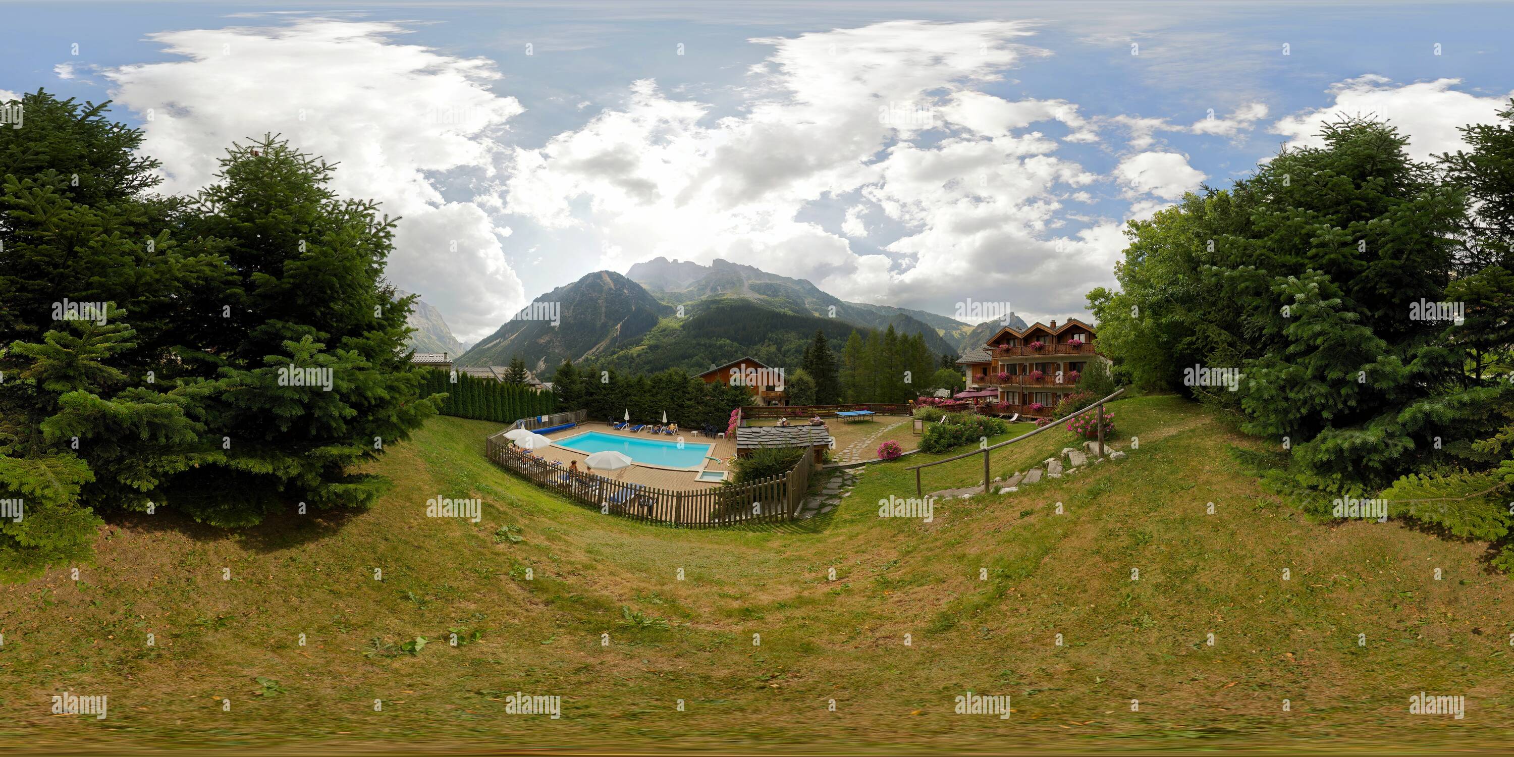 Visualizzazione panoramica a 360 gradi di Hotel Les Airelles