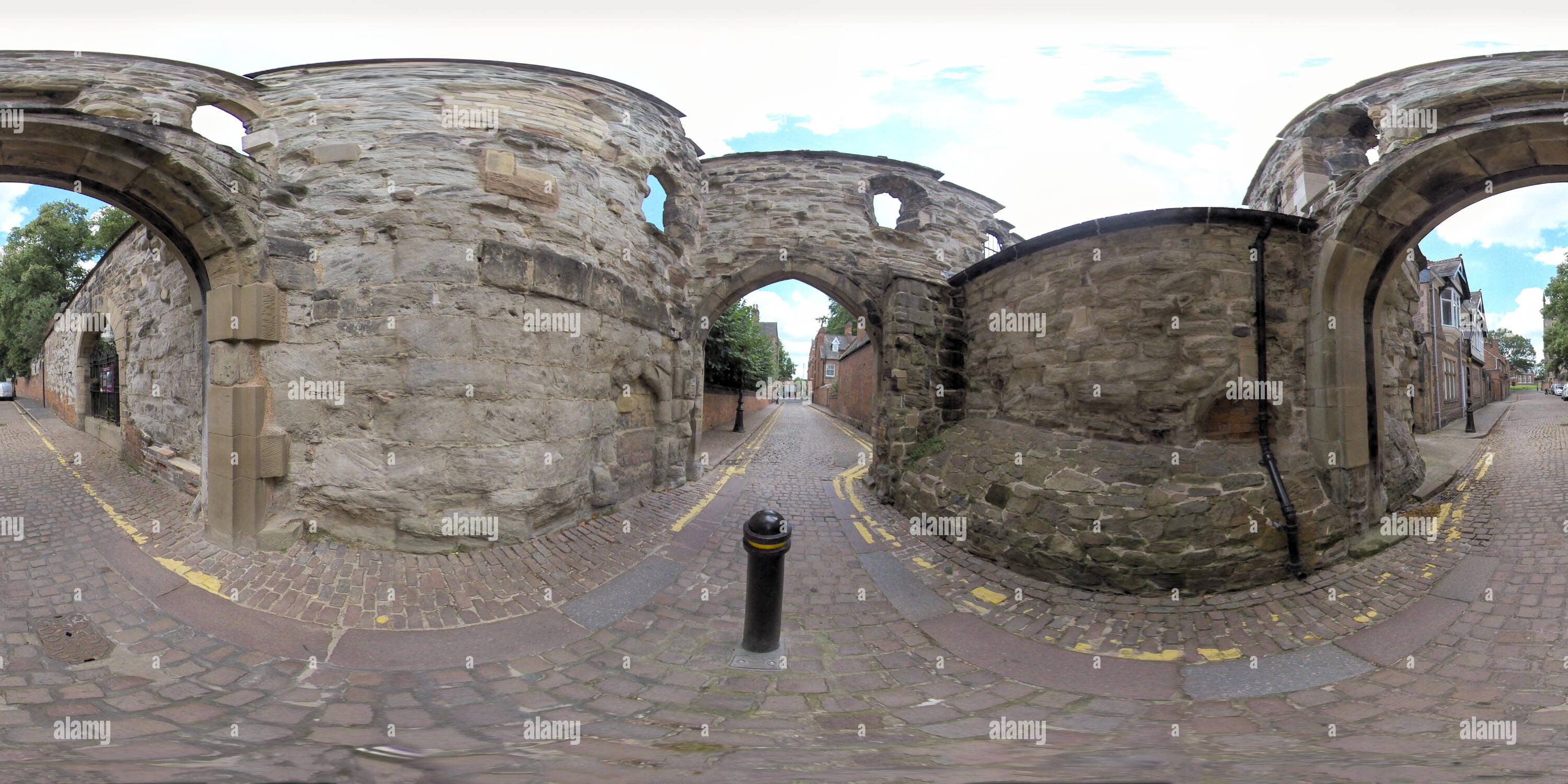 Visualizzazione panoramica a 360 gradi di All'interno della torretta (Gateway di Prince Rupert Gateway), Leicester.