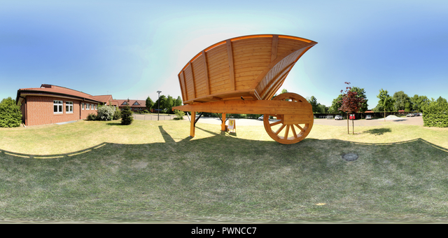 360 view of World biggest wheelbarrow Alamy